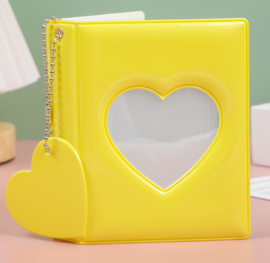 3" Mini Photo Album, Kpop Photocard Holder Book 32 Pockets, Photocard with Mirror-Like Photocard Binder, Love Heart Pendant Decor Gift Hollow