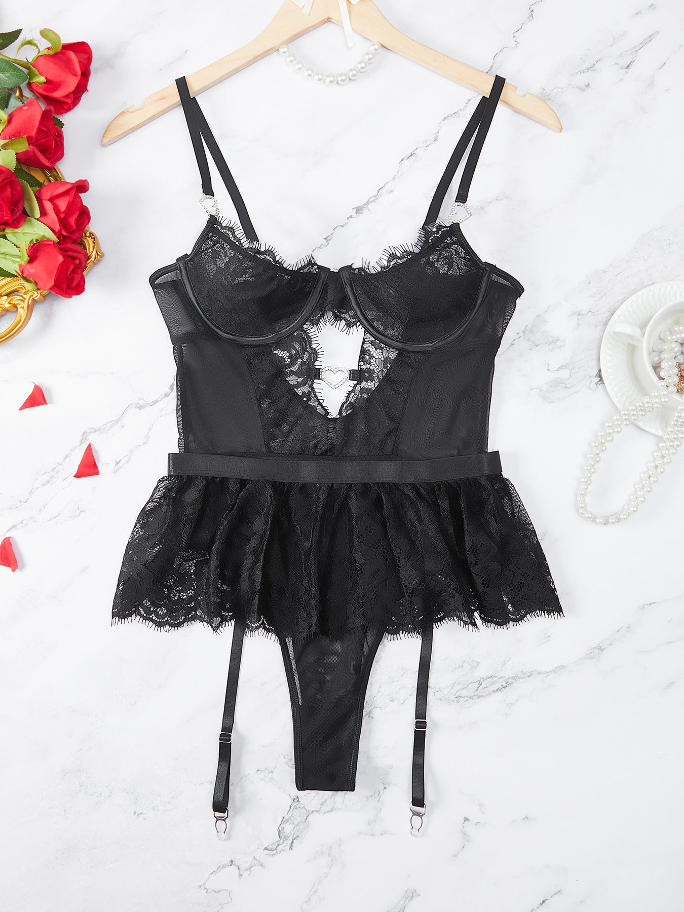 Sexy Lingerie Set with Lace Embroidery for Valentine's Day - Best Seller