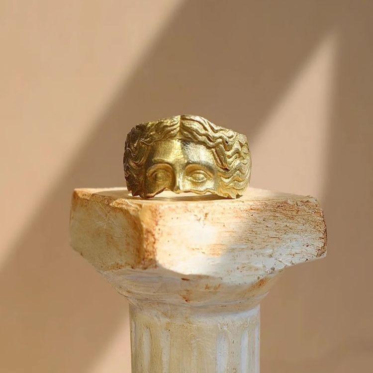 Half face ring, fashionable personalized ring sculpture, fashionable open couple ring