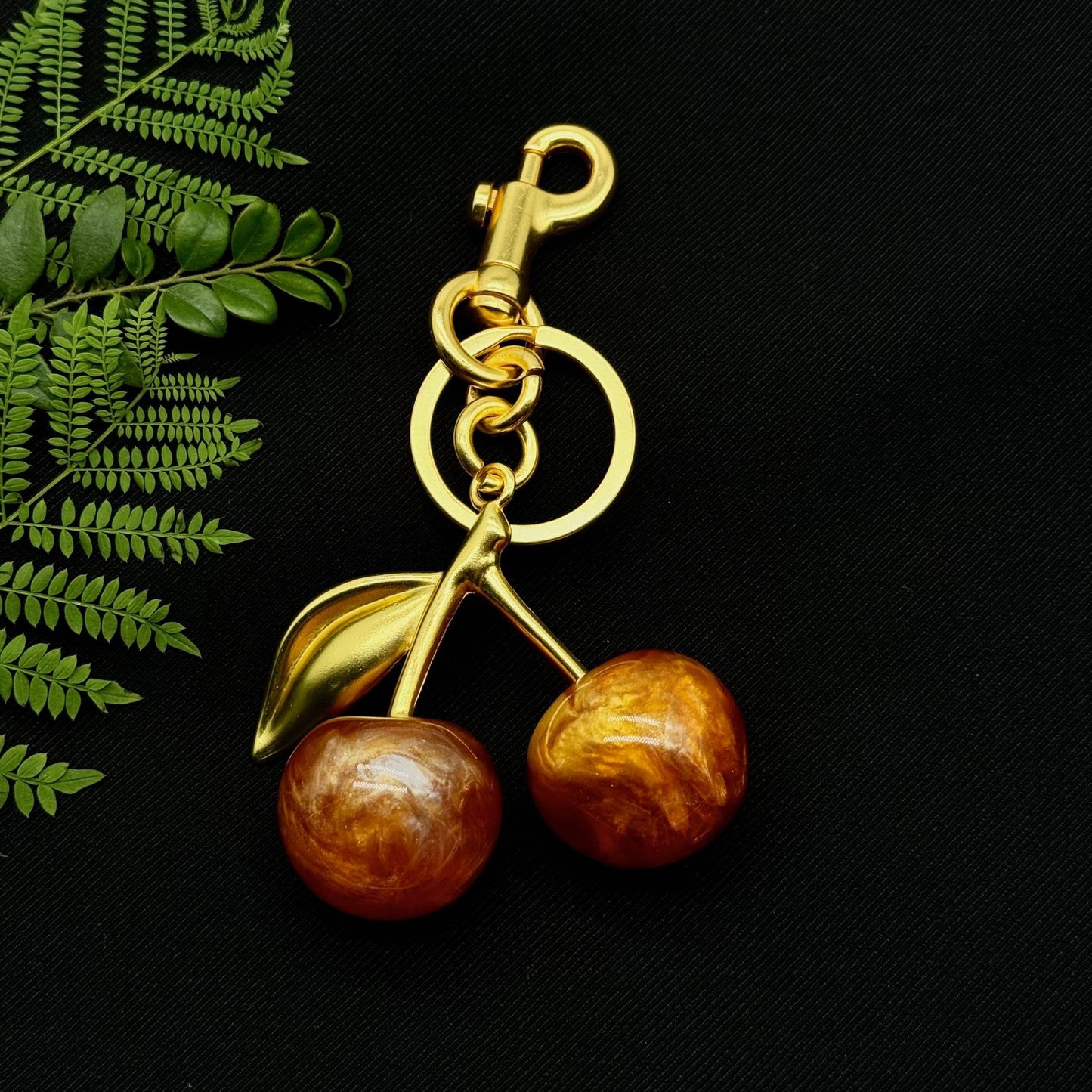 Cute Cherry Design Keychain, Fashionable Alloy Keychain for Women & Girls, Trendy All-match & Exquisite Keychain for Birthday Gift