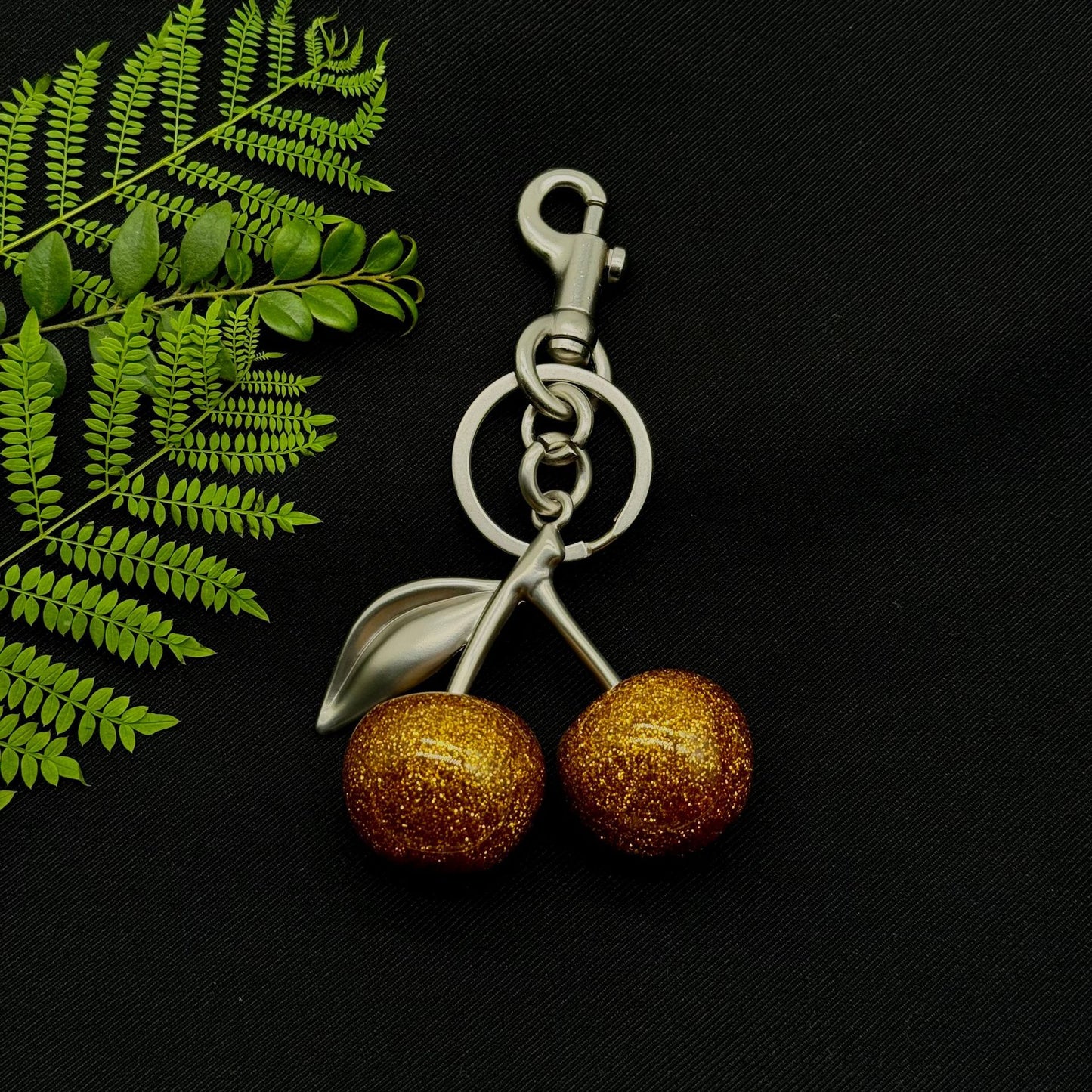 Cute Cherry Design Keychain, Fashionable Alloy Keychain for Women & Girls, Trendy All-match & Exquisite Keychain for Birthday Gift