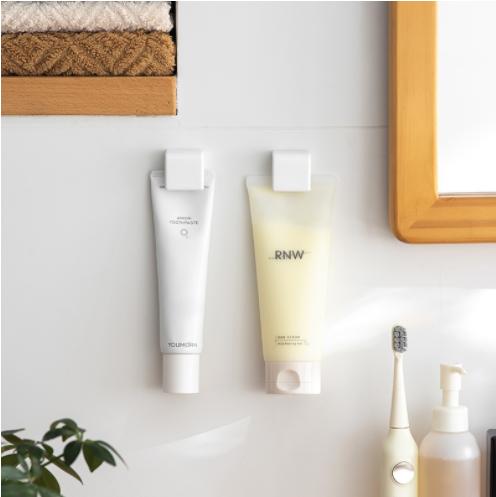 5pcs Toothpaste Holder Punch-Free Wall-Mounted Facial Cleanser Bathroom Storage Rack Wall Skincare Storage Hanging Clip Organiser Hangable