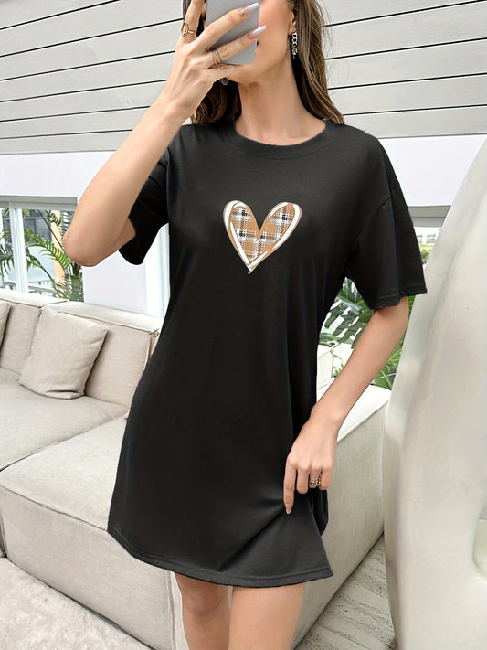 Sexy Thin Milk Silk Sleeveless Dress with Love Heart Print for Summer. Can be Worn Outside. Women's Pajamas. Soft and Comfortable. Ideal for Summer Evenings. A Trendy Choice for Fashionable Ladies
