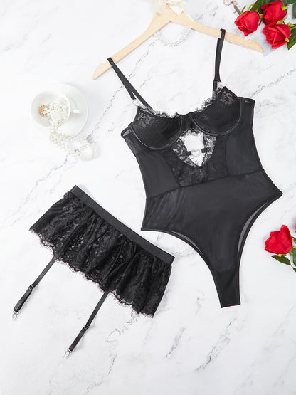 Sexy Lingerie Set with Lace Embroidery for Valentine's Day - Best Seller