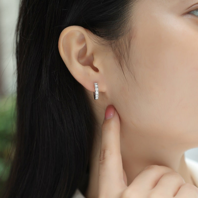 S925 Temperament Classic Style Earrings Niche High Sense Heavy Industry Inlaid Moissanite