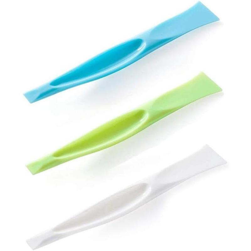 Cleaning Scraper Tool Kitchen Plastic Scraper Multipurpose Stiff Grill Scraper Scratch Free Cleaning Tool Can Opener Sticker Scraper Label Remover Gum Scraper Bottle Opener – 3 PCS