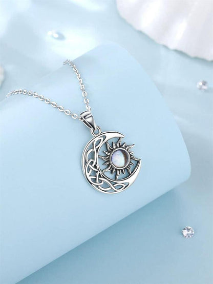 Women's Hollow Out Moon & Sun Design Pendant Necklace, Inlaid Artificial Gemstone, Elegant Necklace for Party, Daily Decor For, Exquisite Jewelry for Gift