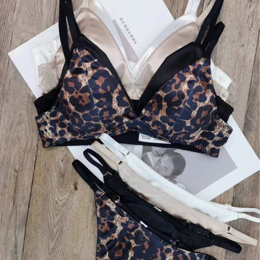 Sexy thong underwear thin seamless satin rimless triangle cup bra set big chest small bra