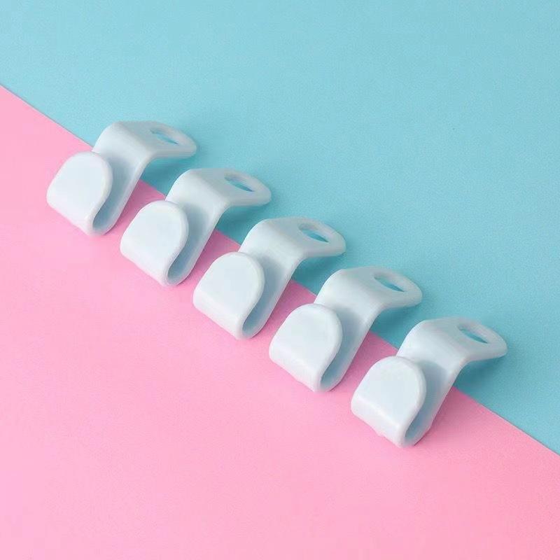 5pcs Household Pendant Connecting Hook Multi-Functional Stackable Fashion Pendant Connection Buckle Thickened Plastic Connection Buckle Hook
