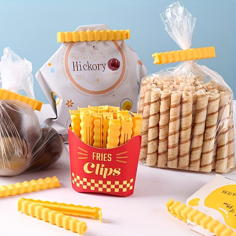 12 pcs Cute French Fries Shaped Bag Clip, Fridge Magnet for Sealing Grocery Bag: Moisture Proof Sealing Clamp, for Kitchen Storage, Cute and Practical Kitchen Accessories, Safety Envelope Bag and Packaging, Potato Chips Clip